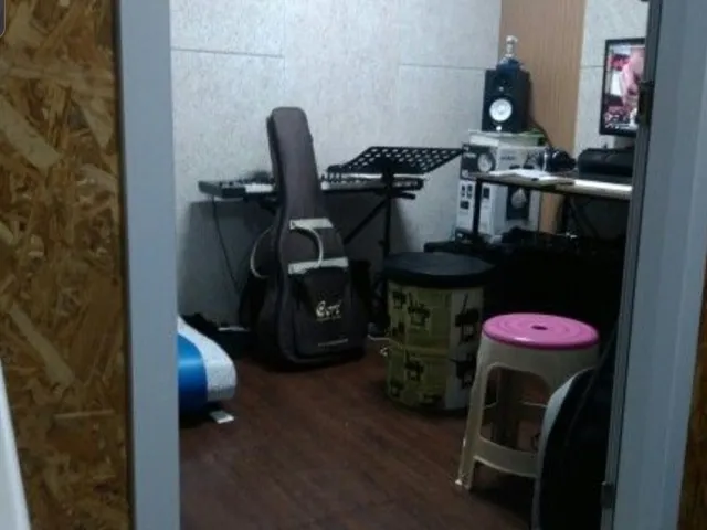 MUSIC STUDIO 피아노 연습실