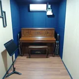 Room2